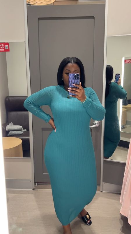 A must have dress! I’m wearing a size M here in the video, but I own the same dress in a size Lg in fuchsia. I suggest sizing down for a fitted look

#LTKsalealert #LTKstyletip #LTKVideo