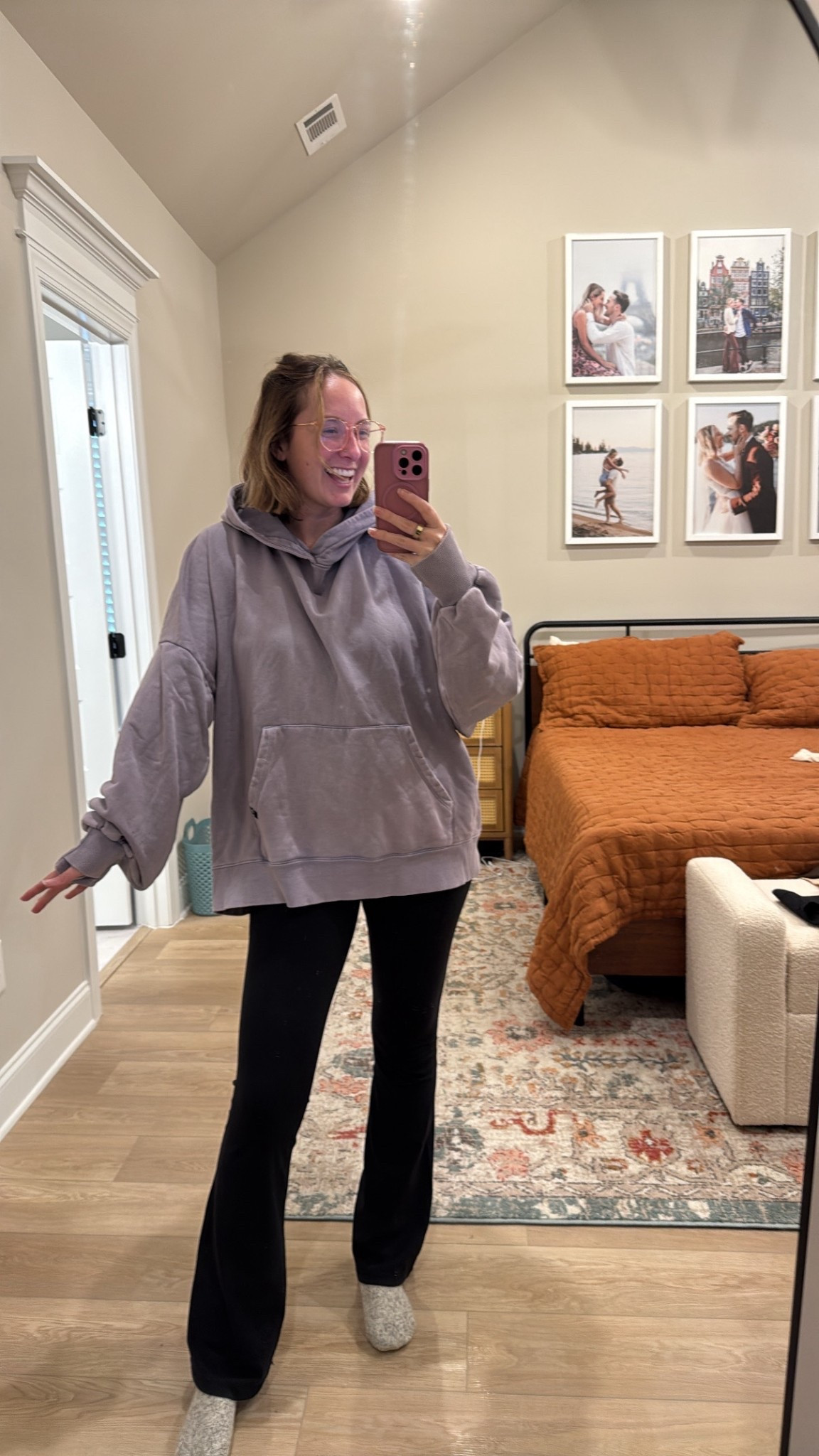 This oversized hoodie is EVERYTHING 😍 like a cozy, giant hug 🤗 

#LTKActive #LTKmomlife #LTKTravel