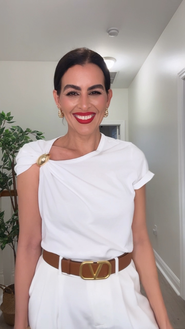 ‼️All details and sizing⬇️
Size M in both tshirts.
Hair ties come in a pack of 7.
Lipstick is feels so grand.
Size 26x34” in Levi’s ribcage jeans.
Size 4 in white wide leg pants.
Maison Valentino belt is 1.2” wide.
I’m 5’7” | 130 poundss

#LTKSummerEdit #LTKStyleTip

#LTKValentine #LTKNYFW #LTKgrwm