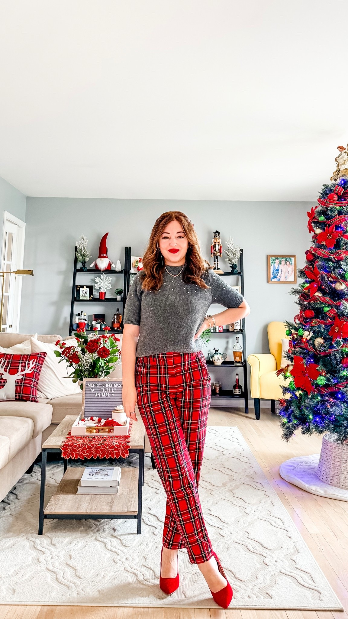 Day 24 of 25 Days of Christmas Outfits

#LTKPetite #LTKHoliday #LTKSaleAlert