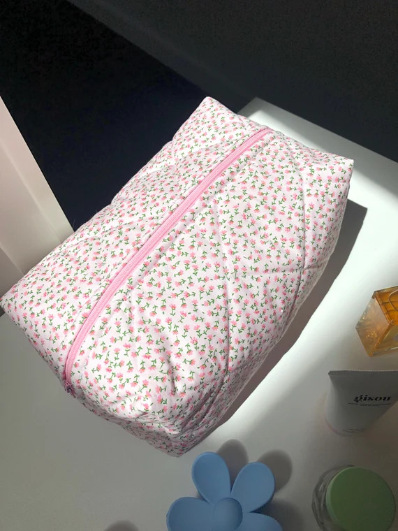 Handmade Quilted Makeup Bag  Pink Floral  Cosmetic Bag | Etsy | Etsy (US)