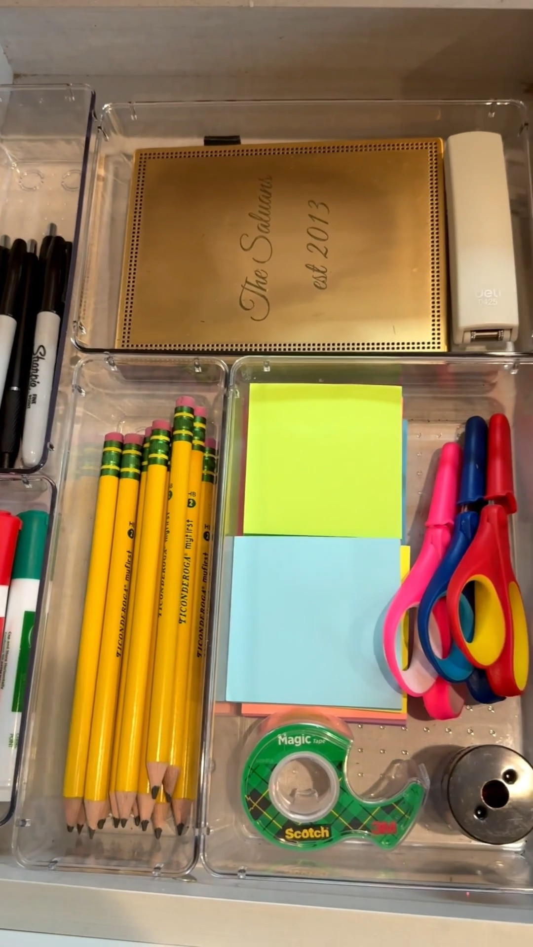 Why is this so darn satisfying?! No drawer or cabinet in my house is safe right now 😂 The New Year has me wanting to organize and declutter everything! 

Drawer organization, drawer organizer, office drawer, kitchen drawers, miscellaneous drawer, home organization, school supplies drawer, office supplies, declutter, organize, plastic drawer organizer, Amazon home

#LTKvlog #LTKHome #LTKFindsUnder50