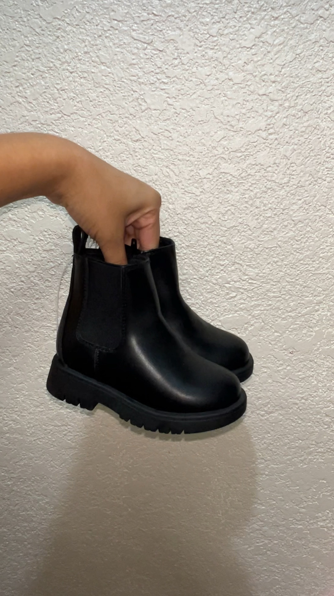 ON SALE!🖤 toddler chelsea boots! 

#LTKSaleAlert #LTKKids #LTKFindsUnder50