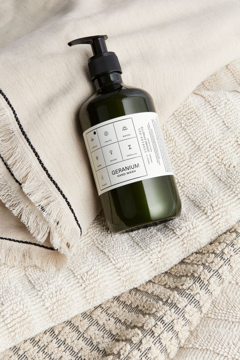 Cotton Bath Mat | H&M (UK, MY, IN, SG, PH, TW, HK)