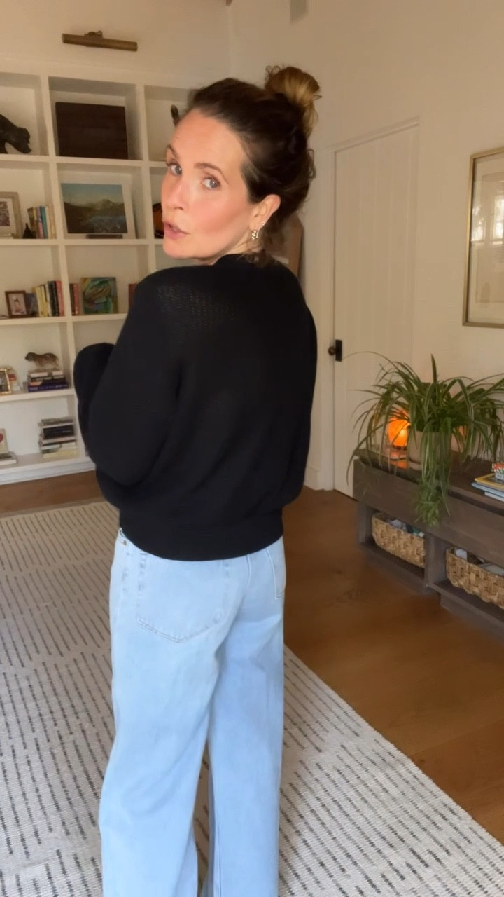 You won’t even know you got out of your sweats or pj’s.

The cutest, comfiest jeans that are also easy on the wallet ✔️✔️✔️

#LTKStyleTip #LTKFindsUnder50 #LTKWatchNow