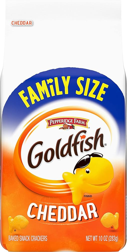 Pepperidge Farm Goldfish Crackers, Cheddar Crackers, Family Size, 10 Oz Bag | Amazon (US)