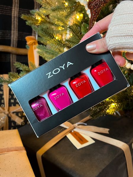 Gift ideas for nail lovers! A lot of these wood make good stocking stuffers too 🙌🏻
Amazon beauty finds


#LTKbeauty #LTKHoliday #LTKGiftGuide