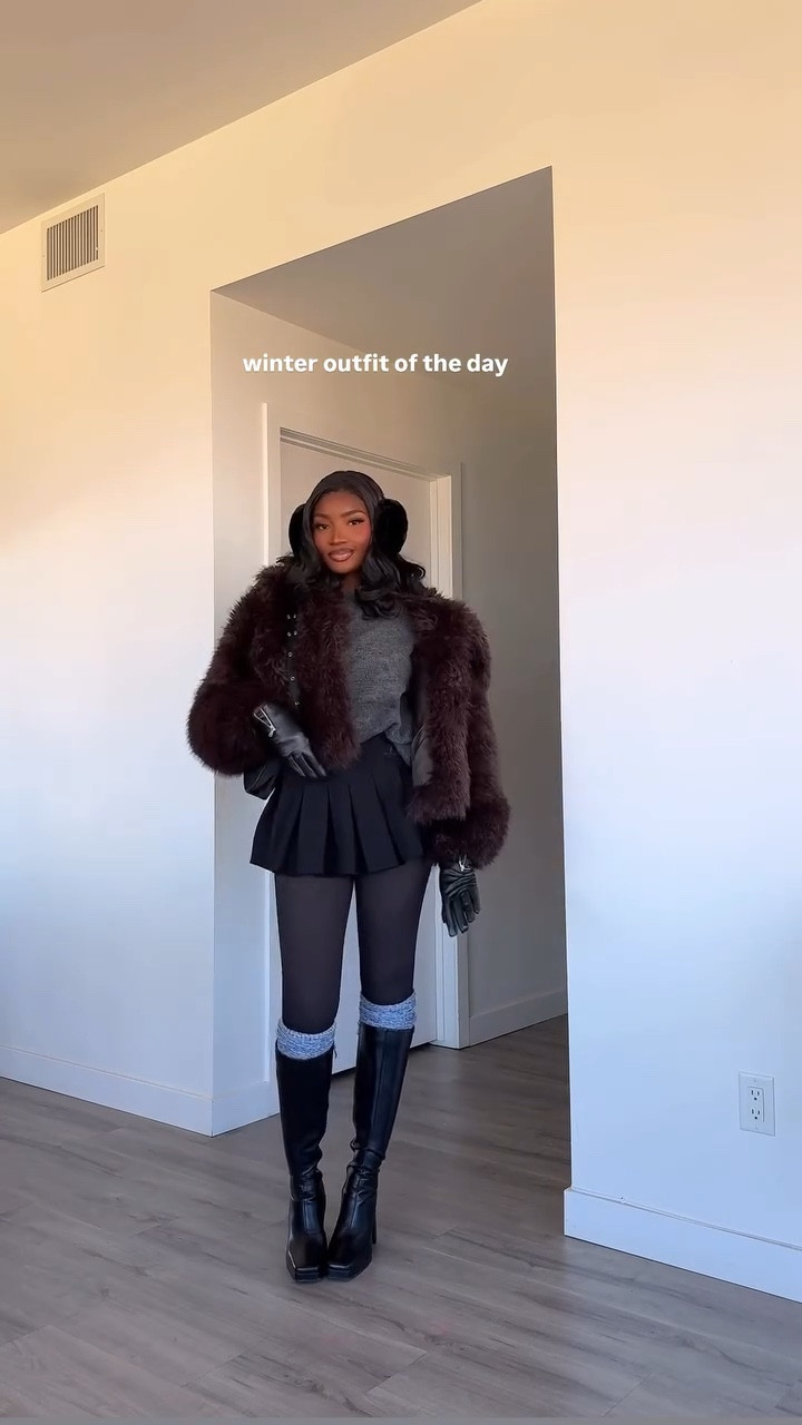 dark brown and grey *chefs kiss* save for later. would you wear this? 

Follow (@mz_zae ) for more winter outfit ideas

#grwmreel #winteroutfitideas #explore