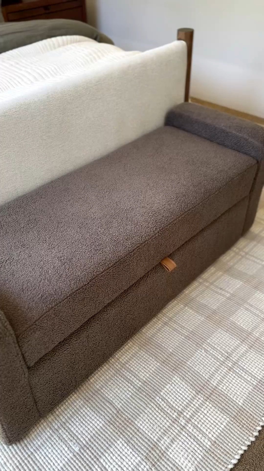 Bench at the end of a bed… YES! Especially if it has storage!

Storage benches, Walmart finds, bedroom ideas, bedroom decor, bedroom design

#LTKHome #LTKSaleAlert #LTKStyleTip