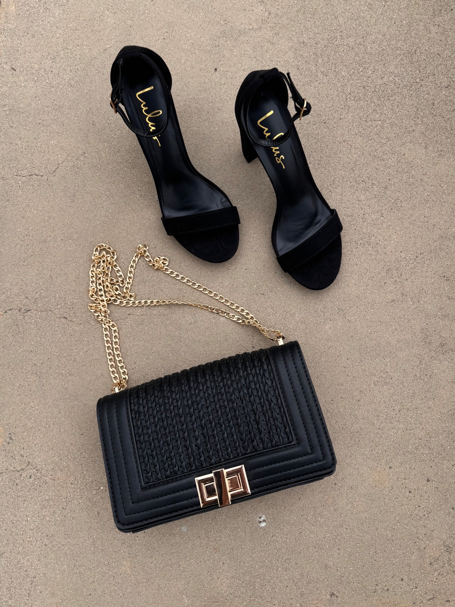
Step up your style game with this chic set from Lulu's! 🌟 These sleek black heels and a matching quilted chain bag, perfect for any special occasion or night out. ✨🖤


#LTKShoeCrush #LTKSpringSale #LTKFindsUnder100