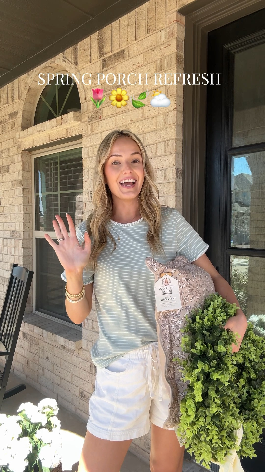 Spring porch refresh! 🌷🍃⛅️ #springporch #porchinspo #outdoorliving #LTKSpringSale 

#LTKSeasonal #LTKHome