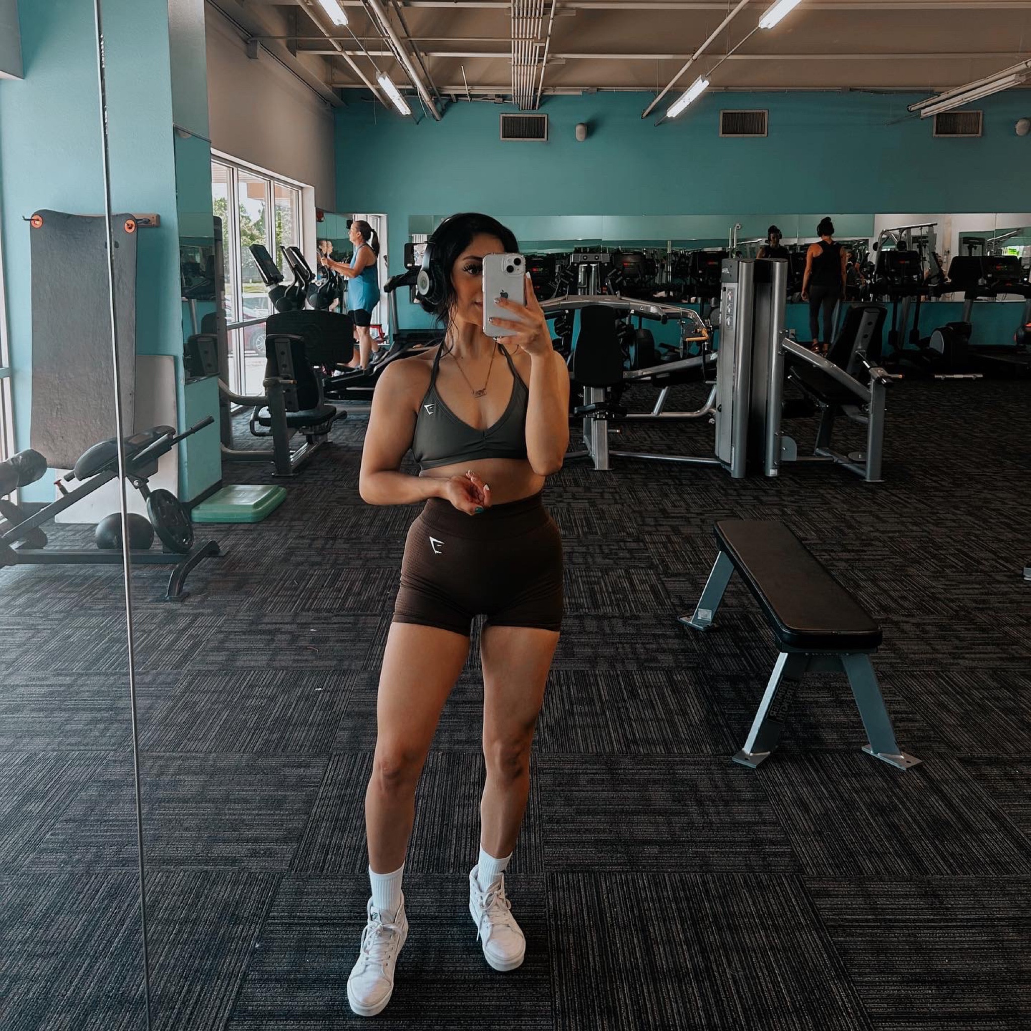 gymshark top & bottom 
SMALL in both 
shoes: 6

#LTKfit #LTKstyletip #LTKFind