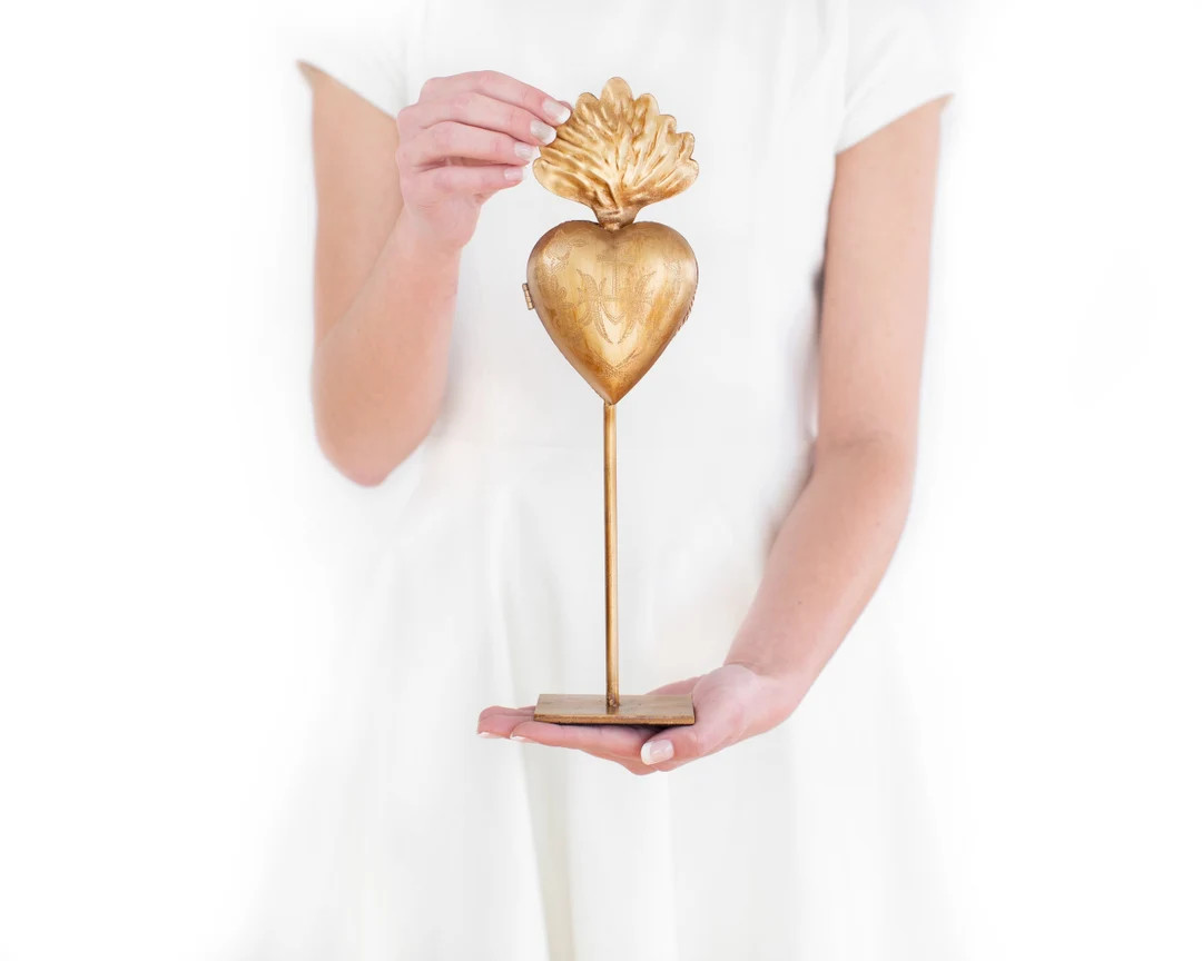 Sacred Heart on Stand Milagro Heart Large Gold Flame Heart - Etsy | Etsy (US)
