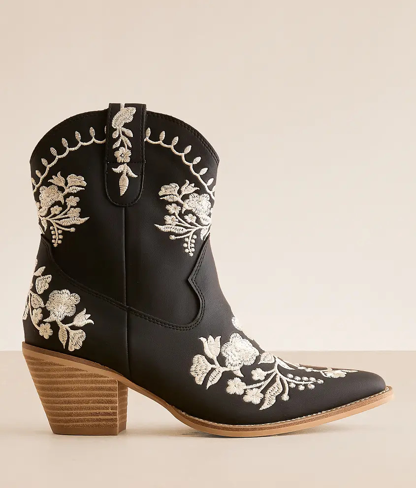Caroline Western Ankle Boot | Buckle