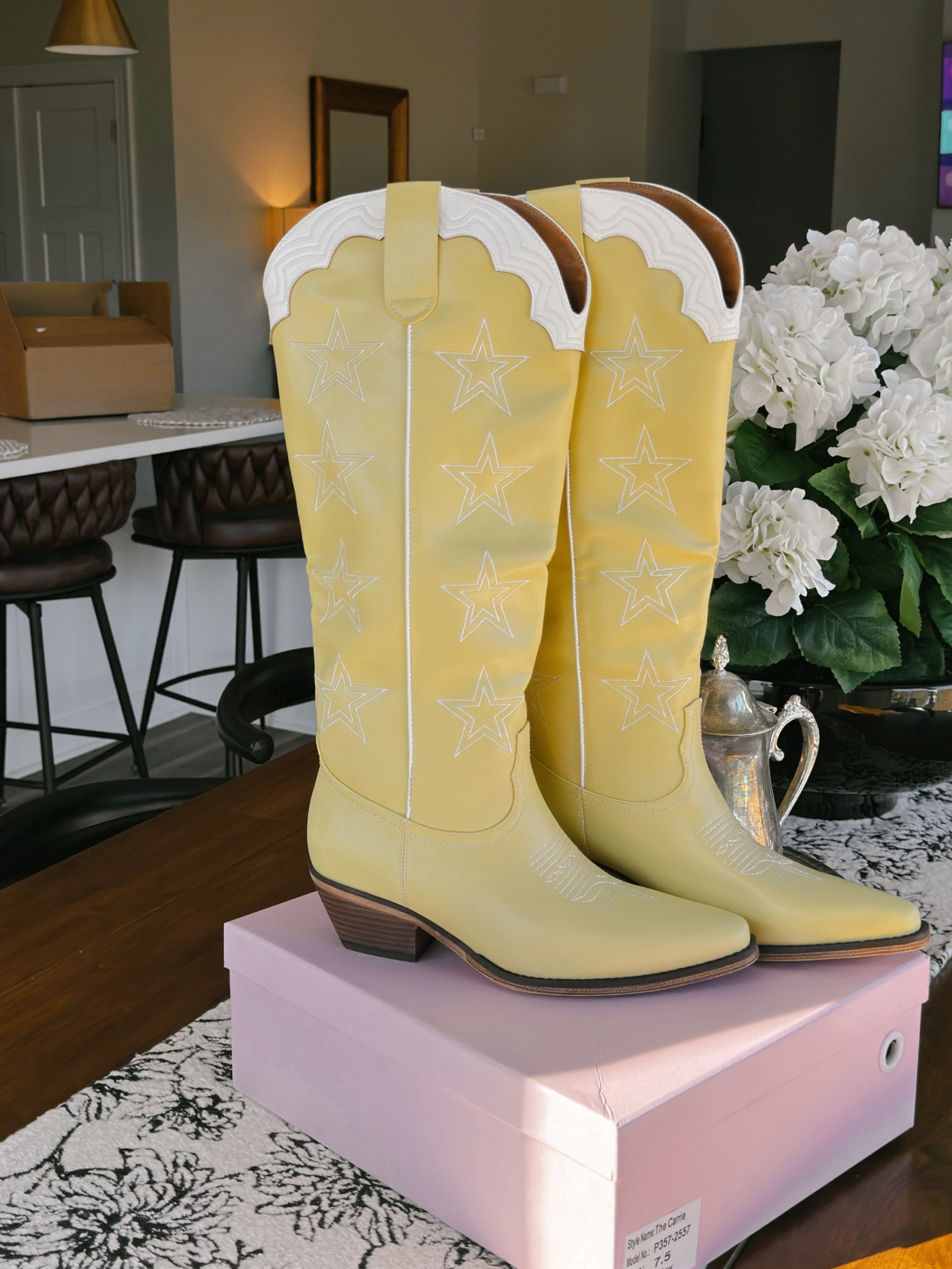 Sunshine boots of my dreams ☀️

#LTKShoeCrush
