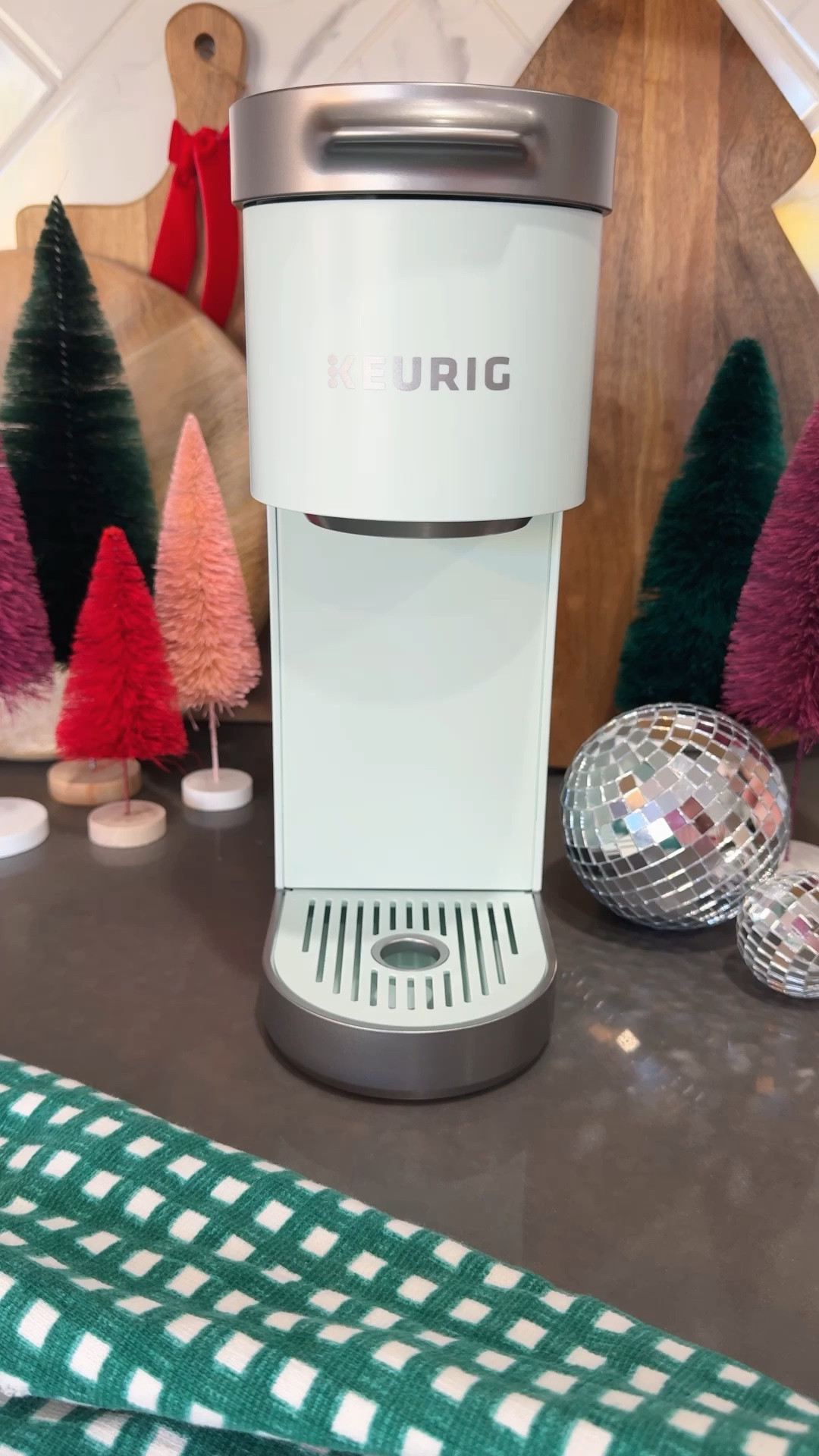 Holiday mugs ☕️🎄🎀

Here is my Christmas mug collection! These would make great gifts or stocking stuffers! 🫶🏼

#LTKGiftGuide #LTKHoliday #LTKSeasonal