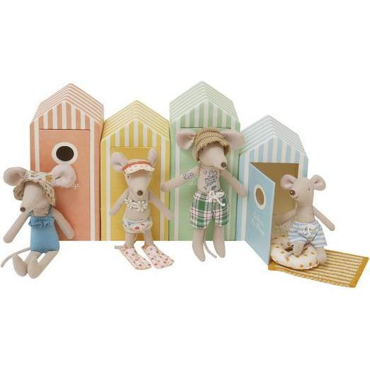 Maileg Beach Family | Maisonette