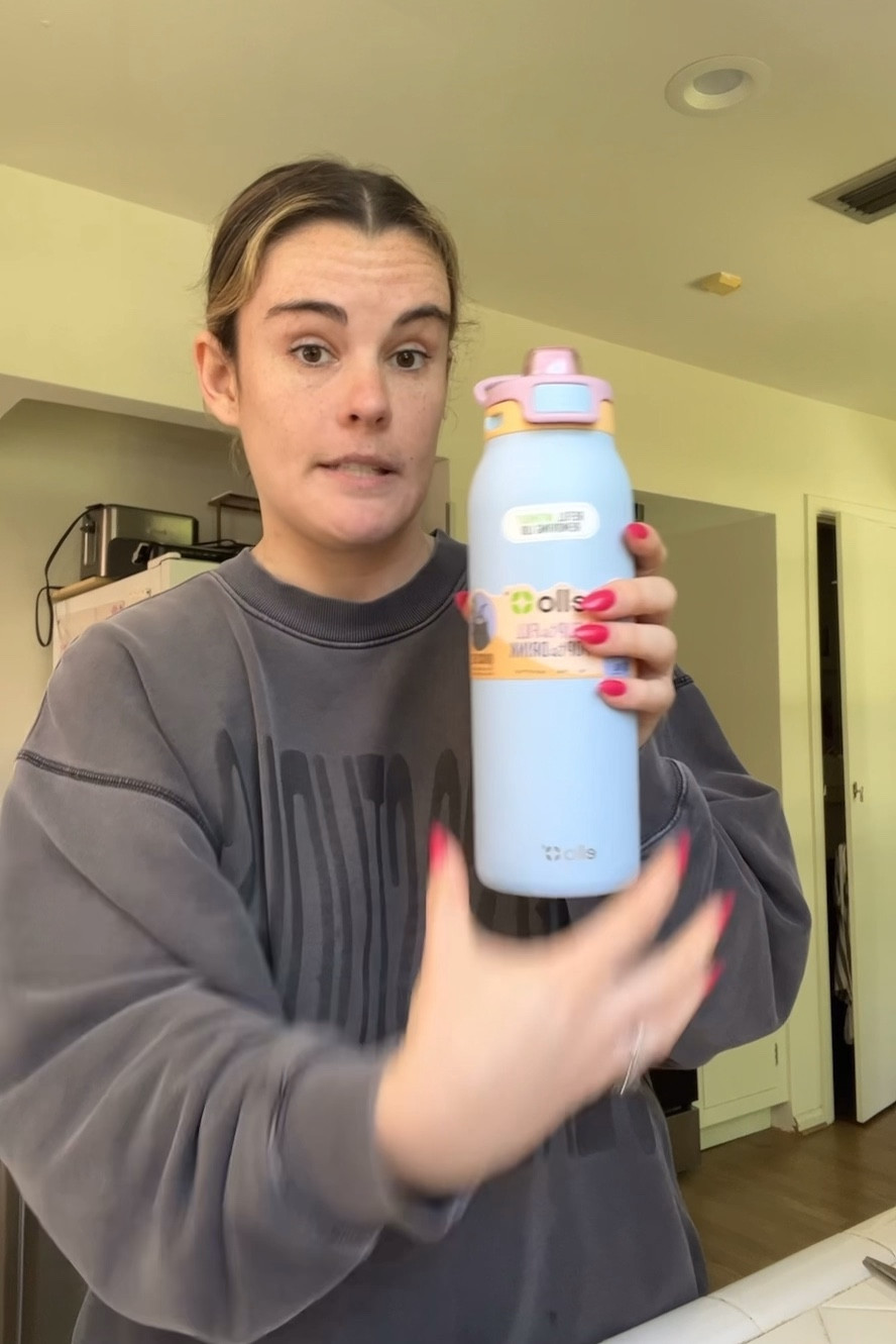 Full review of the new Ello pop & fill water bottle. Lots of thoughts on this one. 

#LTKActive #LTKVideo #LTKFindsUnder50