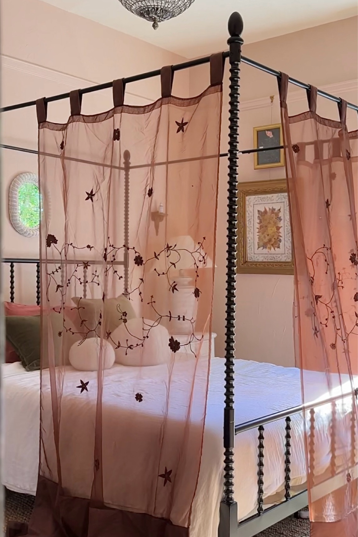 canopy bed 💞

#LTKHome