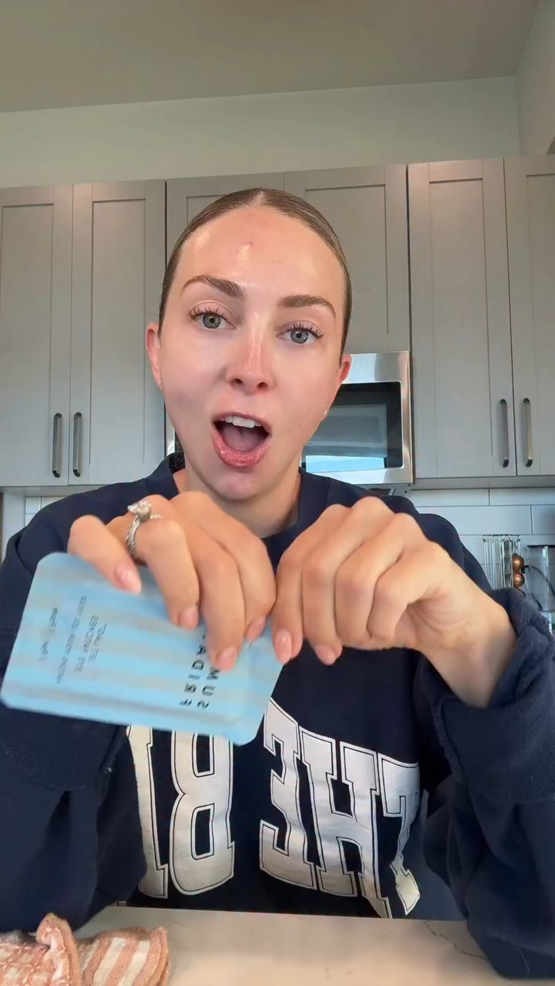 LOVE these eye patches ✨ 20% off for Cyber week! 

#eyepatches #summerfridays #blackfridayshopping 