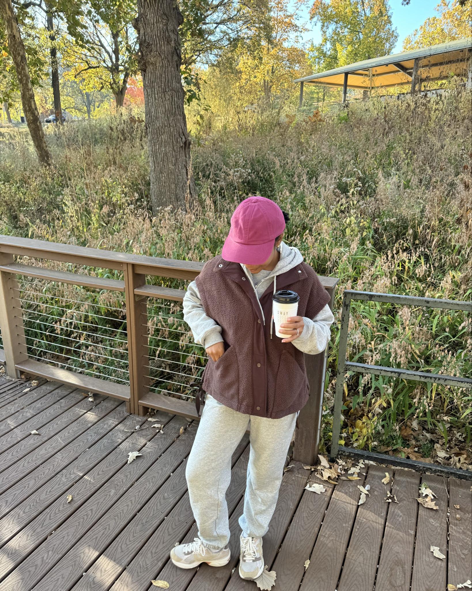 Casual fall walk outfit 🍂🍁

#LTKSeasonal #LTKFindsUnder50 #LTKSaleAlert
