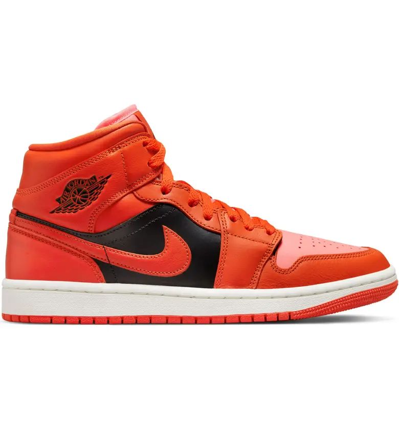 Air Jordan 1 Mid SE Sneaker | Nordstrom