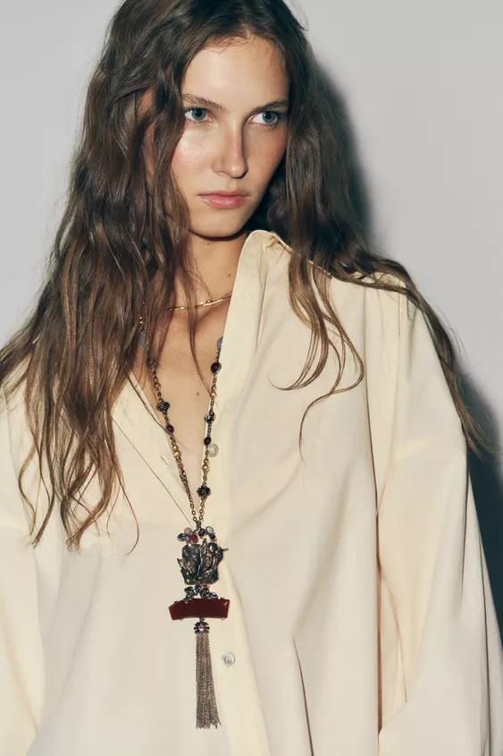 Necklace with a combination of multiple metal links and circular pieces made of coloured resin. P... | Zara AU