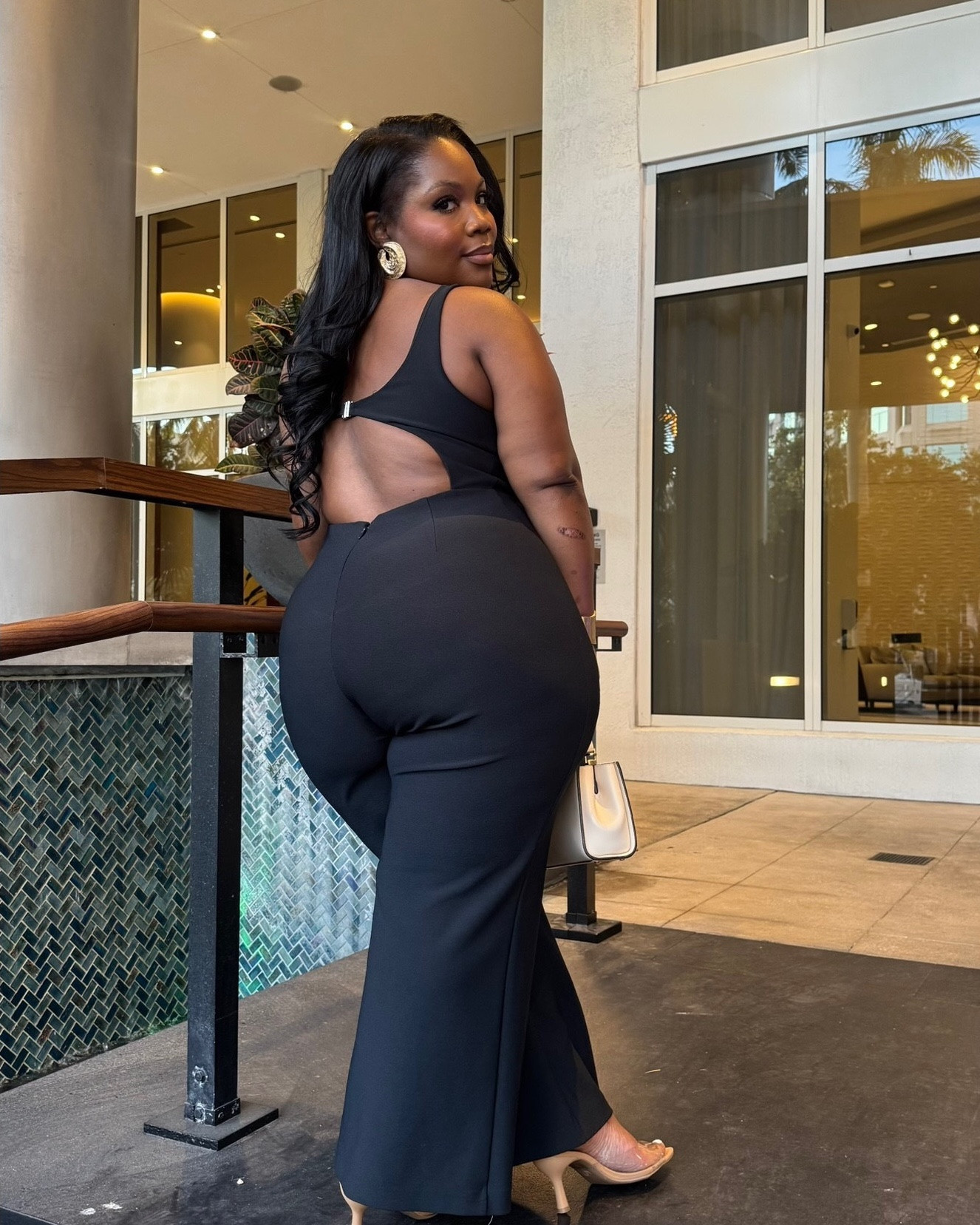 This all black jumpsuit from Abercrombie is a must have!
Wearing it in a size XL.

Abercrombie is 20-40% off almost everything ✨

Use code: SUITEAF for an extra 15% off!!

abercrombie, a&f, abercrombie sale, sale finds, sale alert, sale, promo code for abercrombie, abercrombie discount code, Abercrombie sale finds, memorial day sales, mem day, weekend sale, Emmy Petit

#LTKSaleAlert #LTKSeasonal #LTKMidsize
