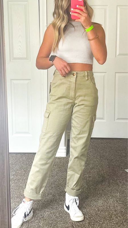 Teen outfit
#cargopants
#falloutfit


#LTKfit #LTKU #LTKstyletip