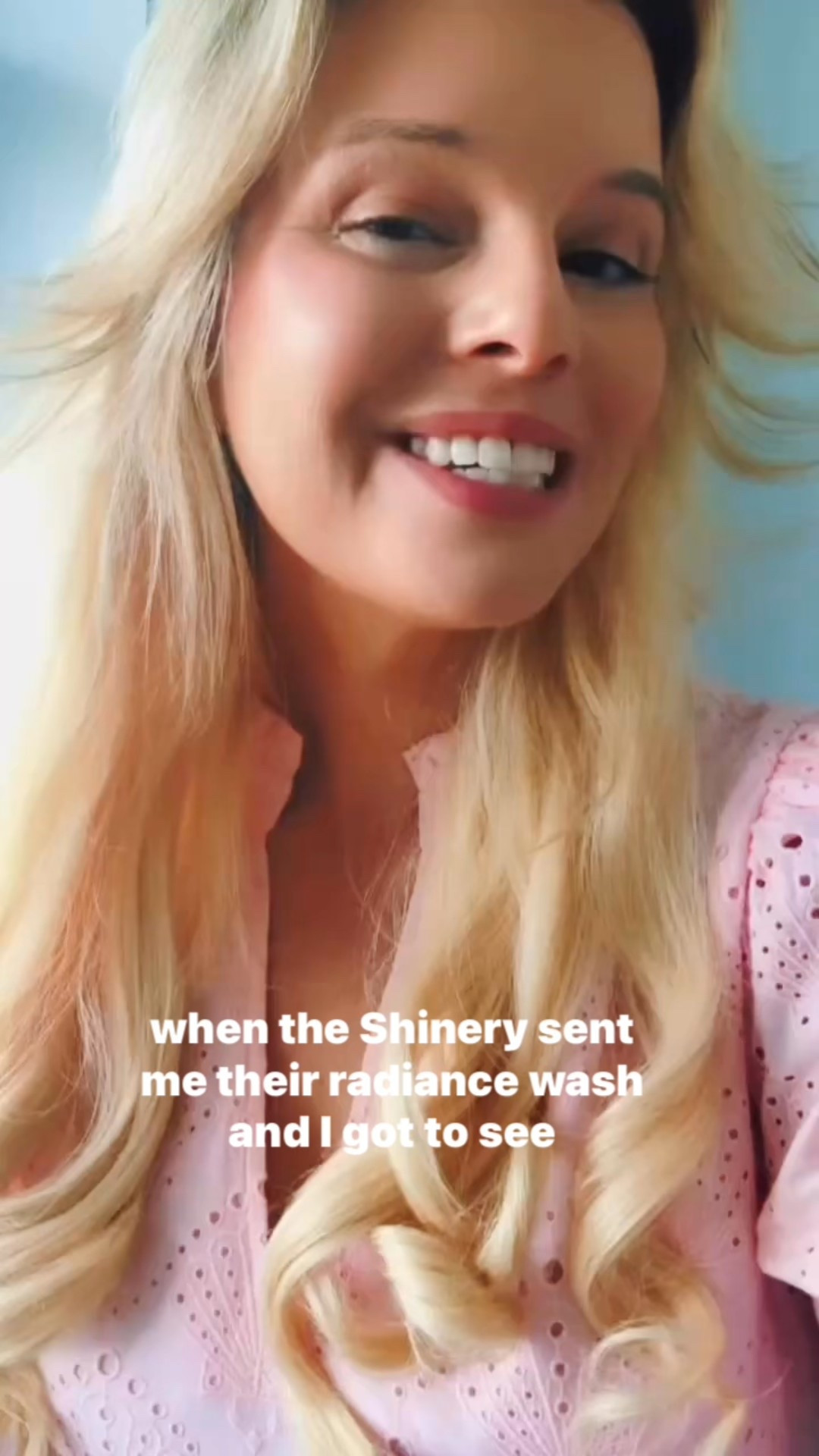 I loved how easy this was to clean my jewelry and my rings are just so sparkly and clean! And the Pom took the tarnish right off - amazing! 