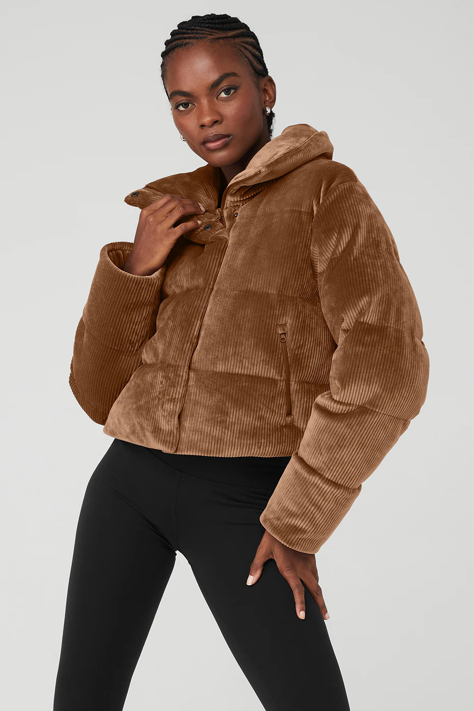 Alo YogaÅ½ | Ribbed Velour Gold Rush Puffer Jacket in Cinnamon Brown, Size: Large | Alo Yoga (US)