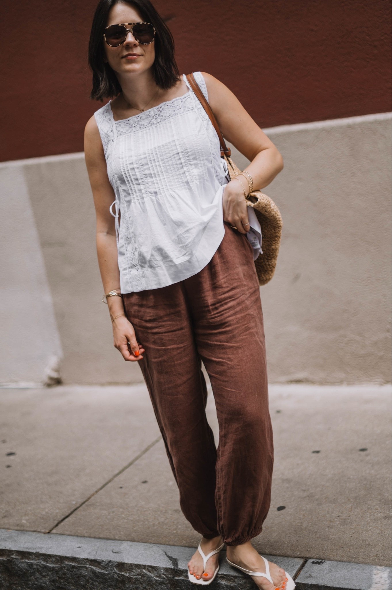 Bella Dahl linen joggers and @Madewell top

#LTKootd #LTKgrwm
