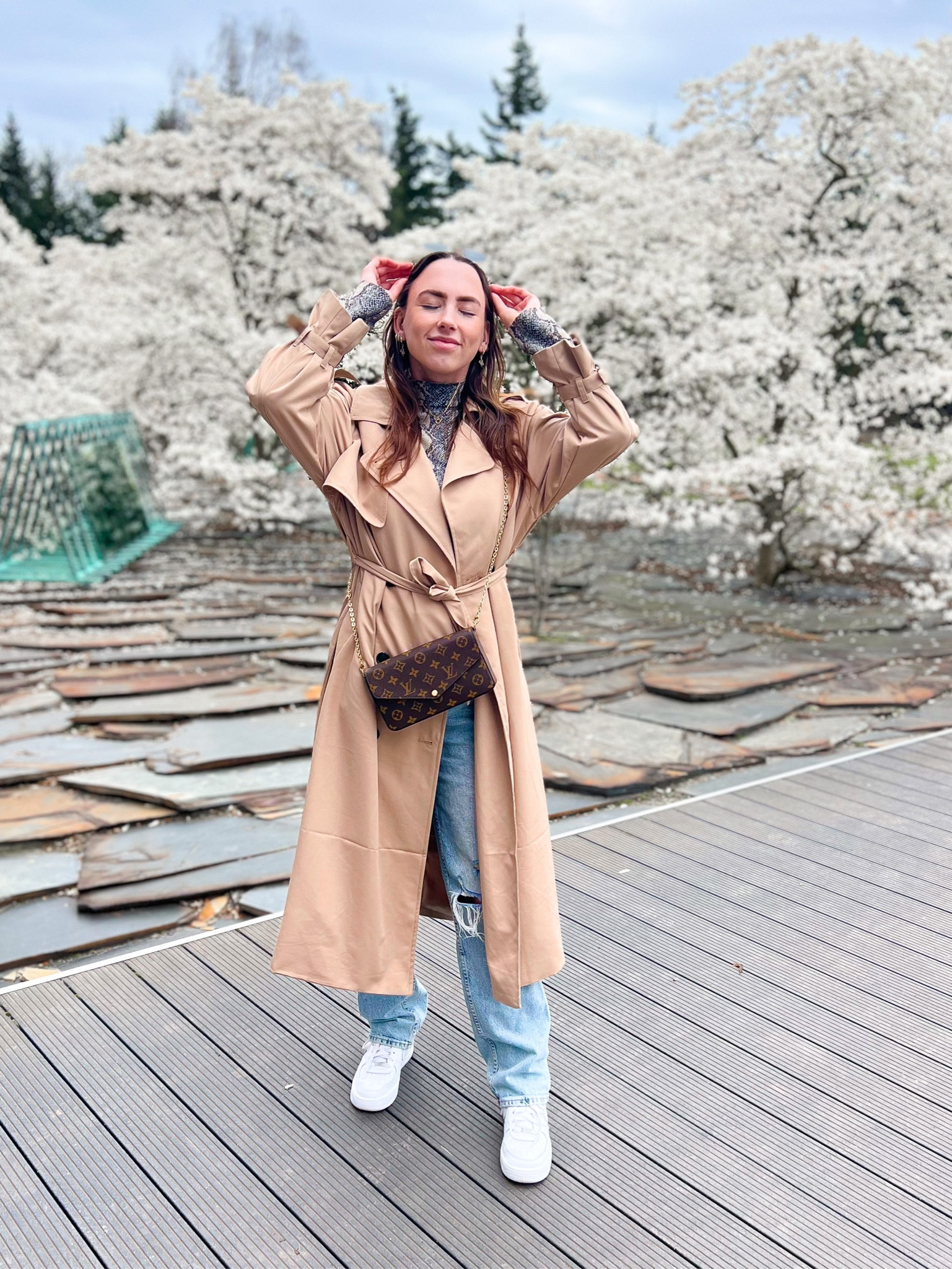 Spring outfit with this amazing trenchcoat!🌸🤍💫 

#LTKFind #LTKeurope #LTKstyletip
