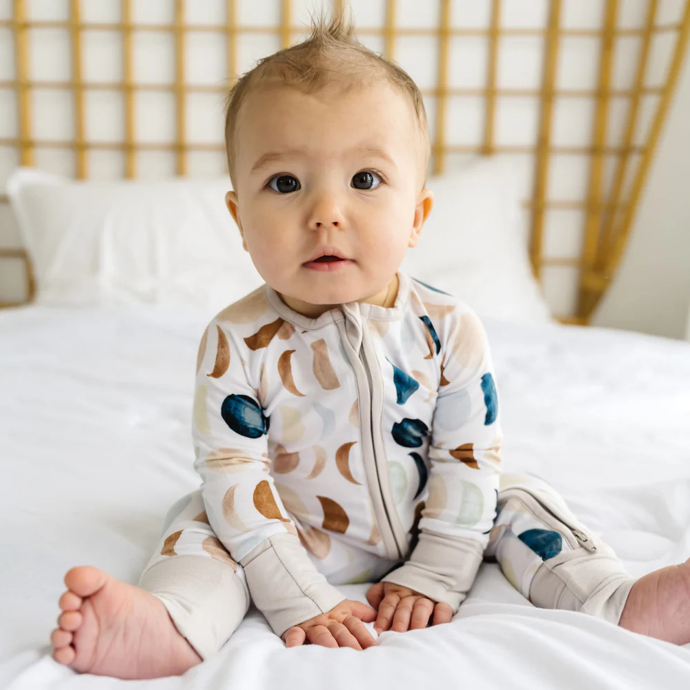 Luna Neutral Zippy | Little Sleepies