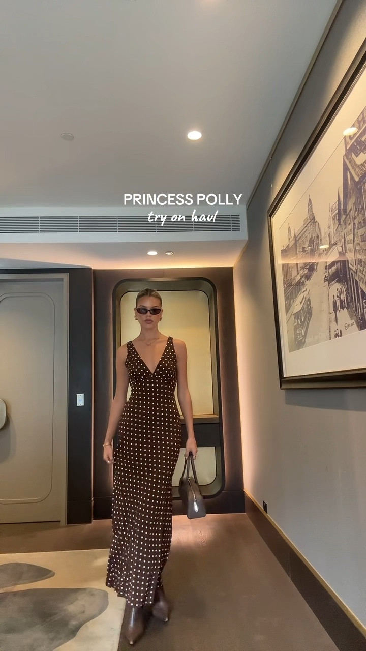 princess polly haul !! I have everything linked + some of my other faves ! 
DISCOUNT CODE: ELLAS20 

🤍🤍🤍