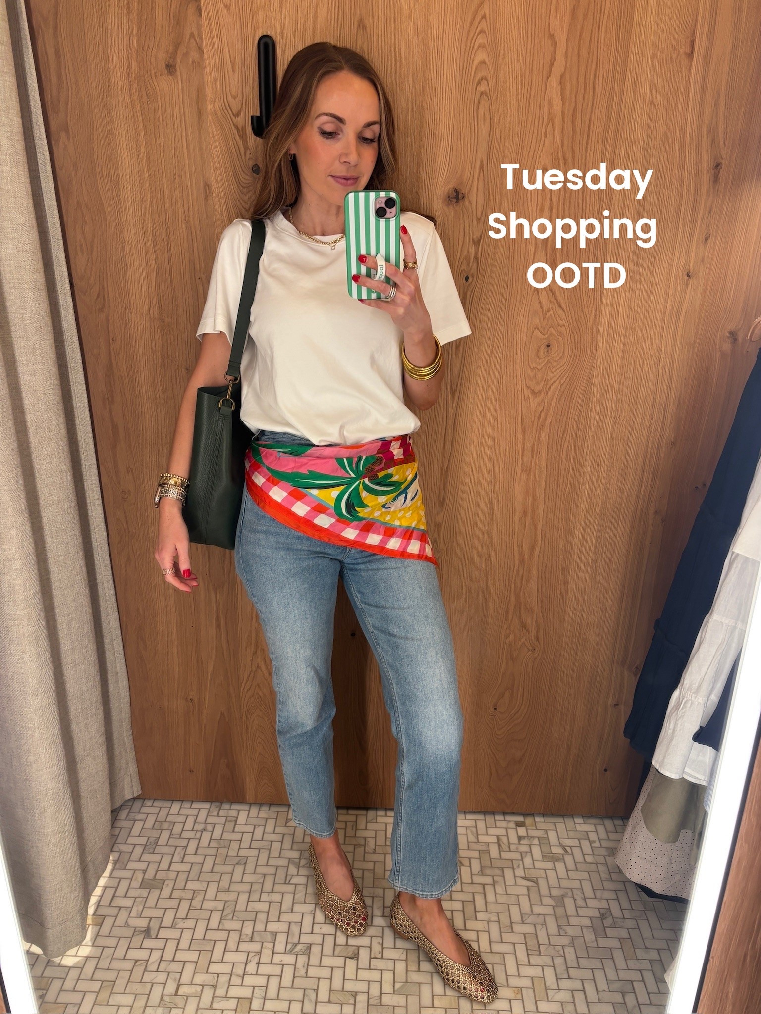 Shopping today wearing my go to @Aritzia tee and their Arlo jeans are some of my go to!

#LTKgrwm #LTKootd