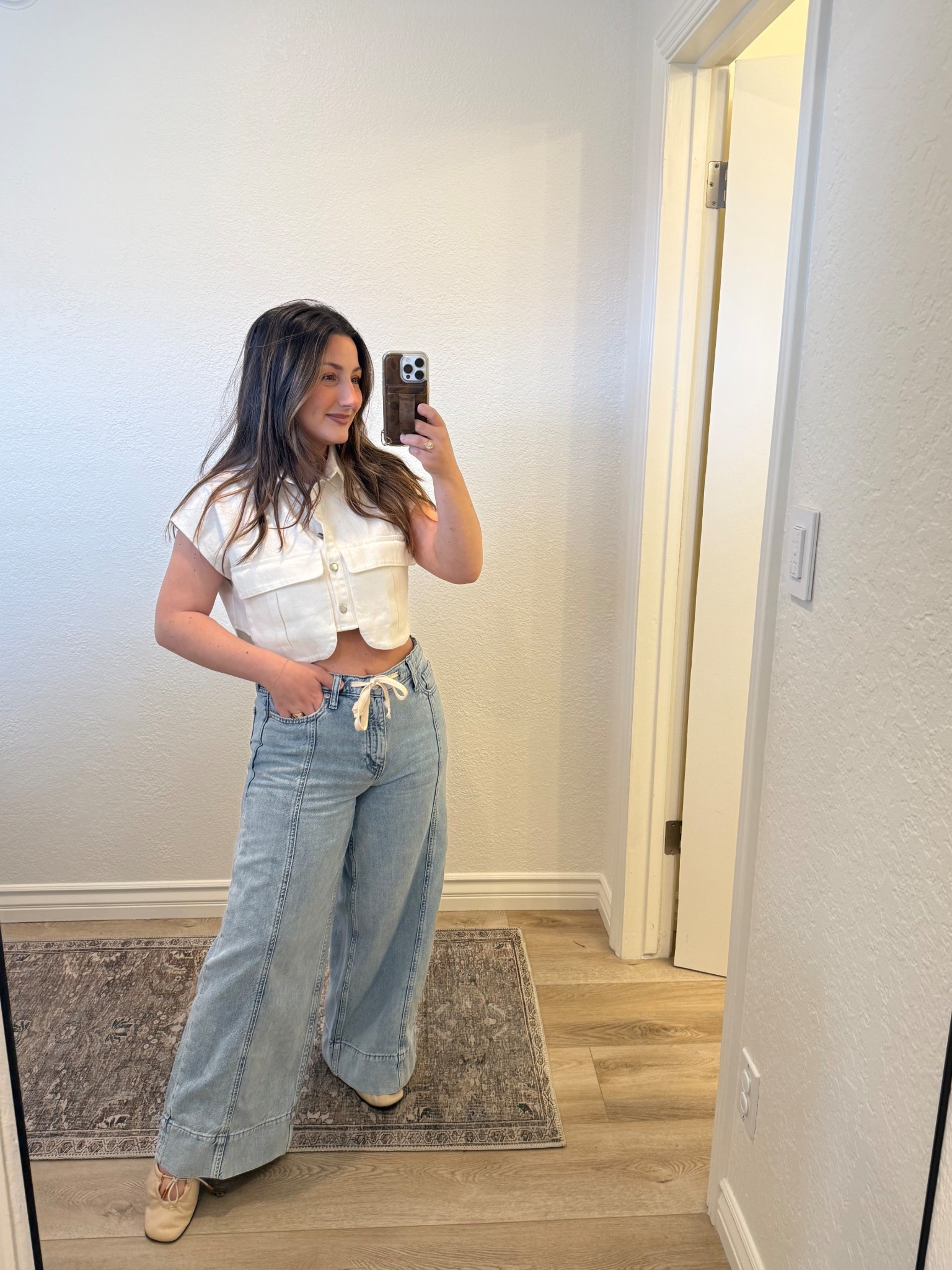 Petite 5’0” 140lbs pear shaped OOTD!

Top size medium
Bottoms size 28 petite

#LTKStyleTip #LTKFindsUnder50 #LTKPetite