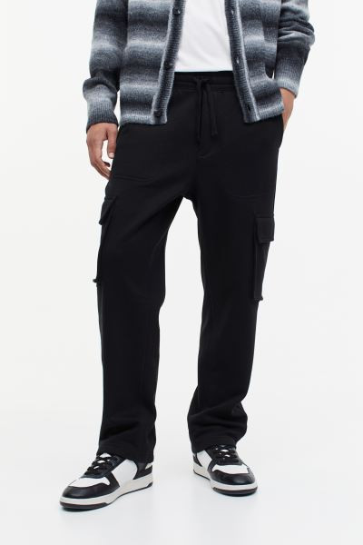 Relaxed Fit Cargo Joggers | H&M (US + CA)