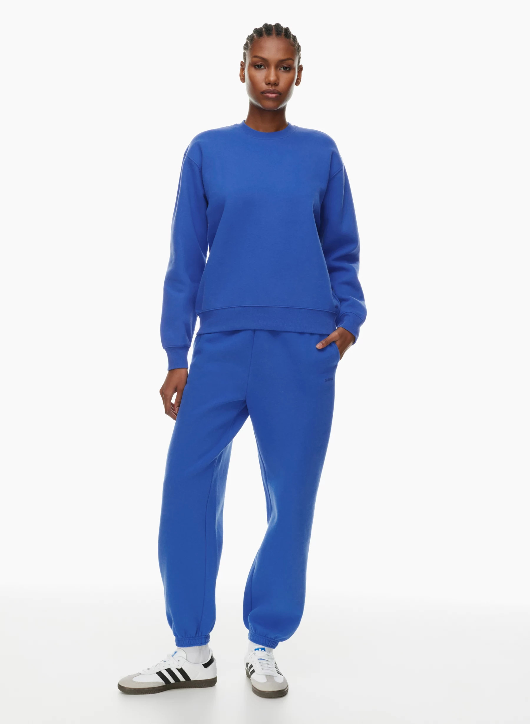 COZY FLEECE PERFECT CREW SWEATSHIRT | Aritzia