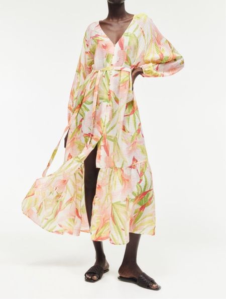 Flowy floral midi dress 

#LTKfindsunder50 #LTKstyletip #LTKSeasonal