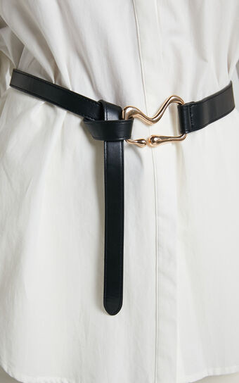 Emerie Irregular Buckle Waist Belt in Black / Gold | Showpo (ANZ)