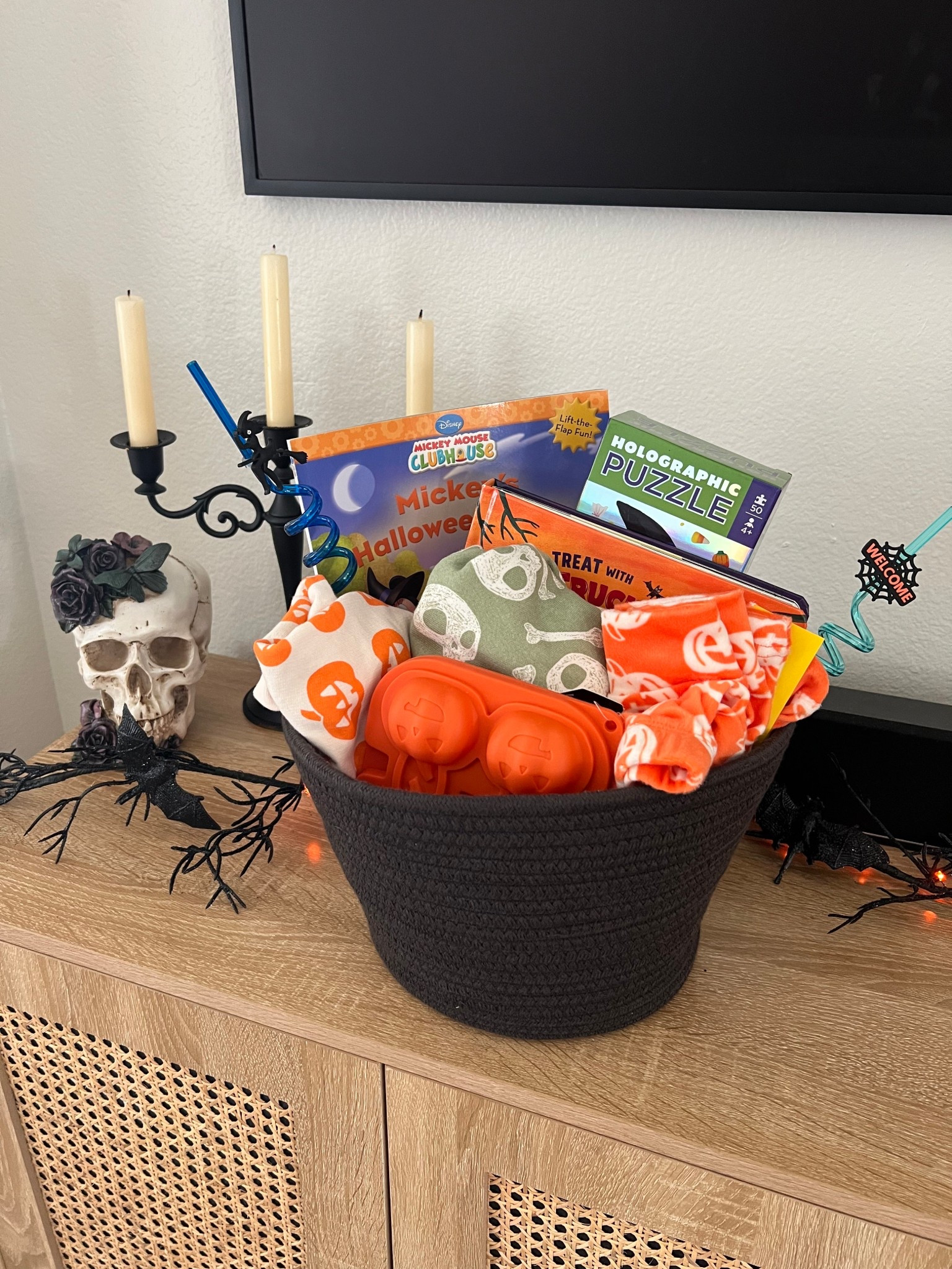 Boo Basket for baby boy! 👻🎃 #halloween #boobasket

#LTKBaby #LTKHalloween #LTKFamily
