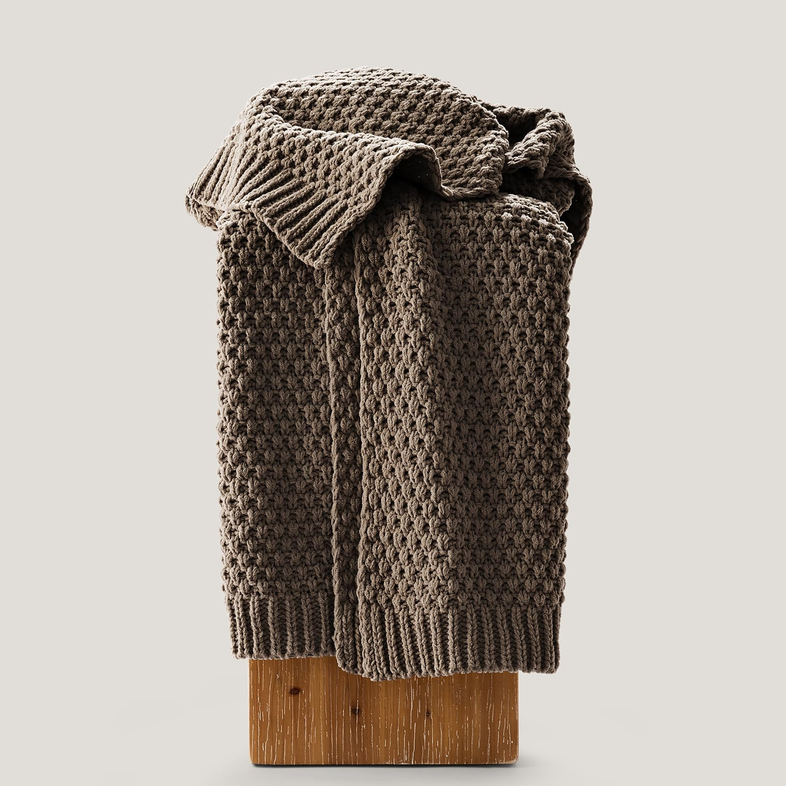 EVERGRACEHOME Chunky Chenille Knit Throw Blanket for Couch, Soft Luxurious Moss Stitch Blankets for Bed, Cozy Decorative Farmhouse Knitted Throws for Sofa, Mocha Brown, 50" x 60" | Amazon (US)