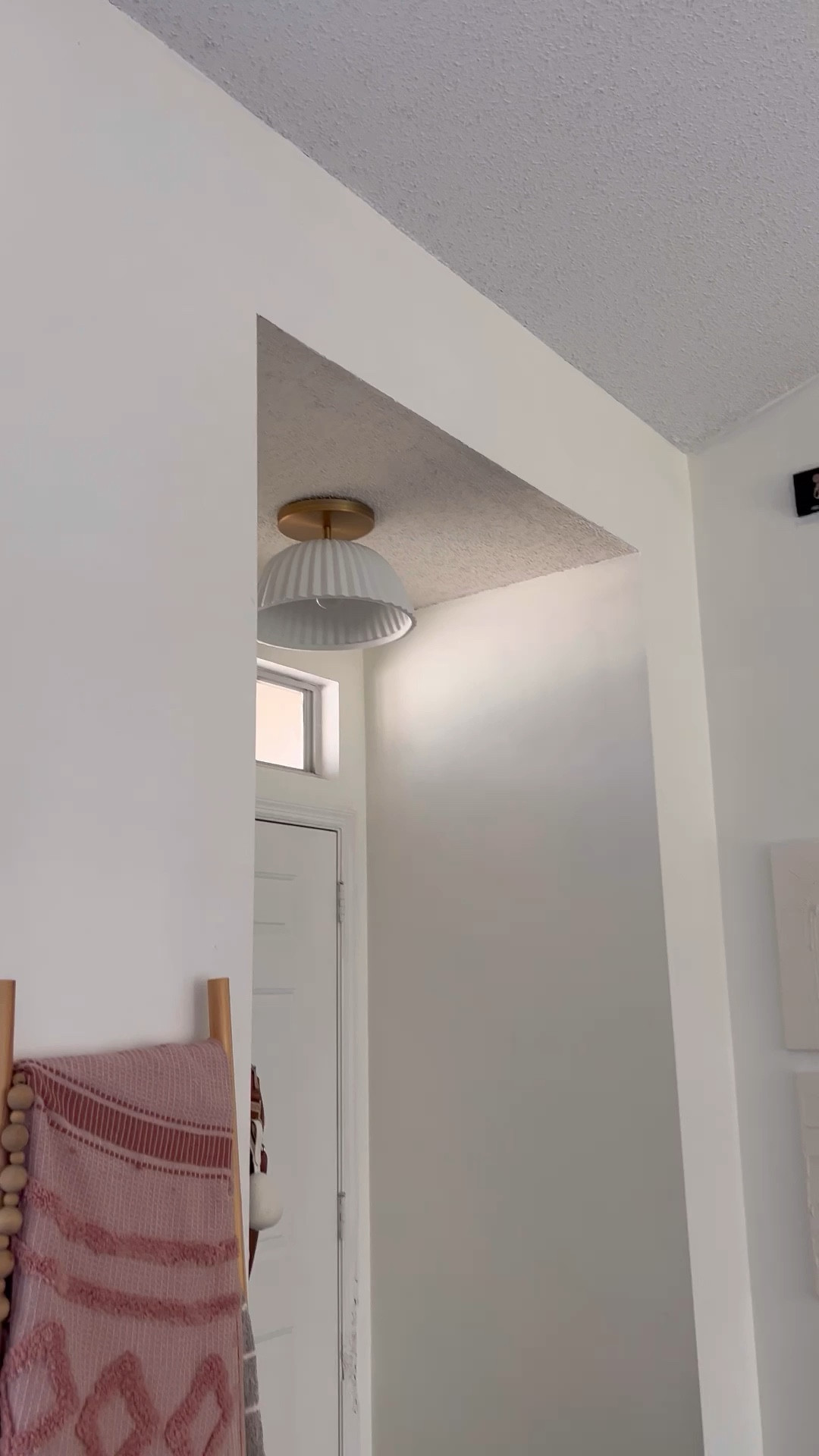 studio mcgee scalloped light from target 

#LTKhome