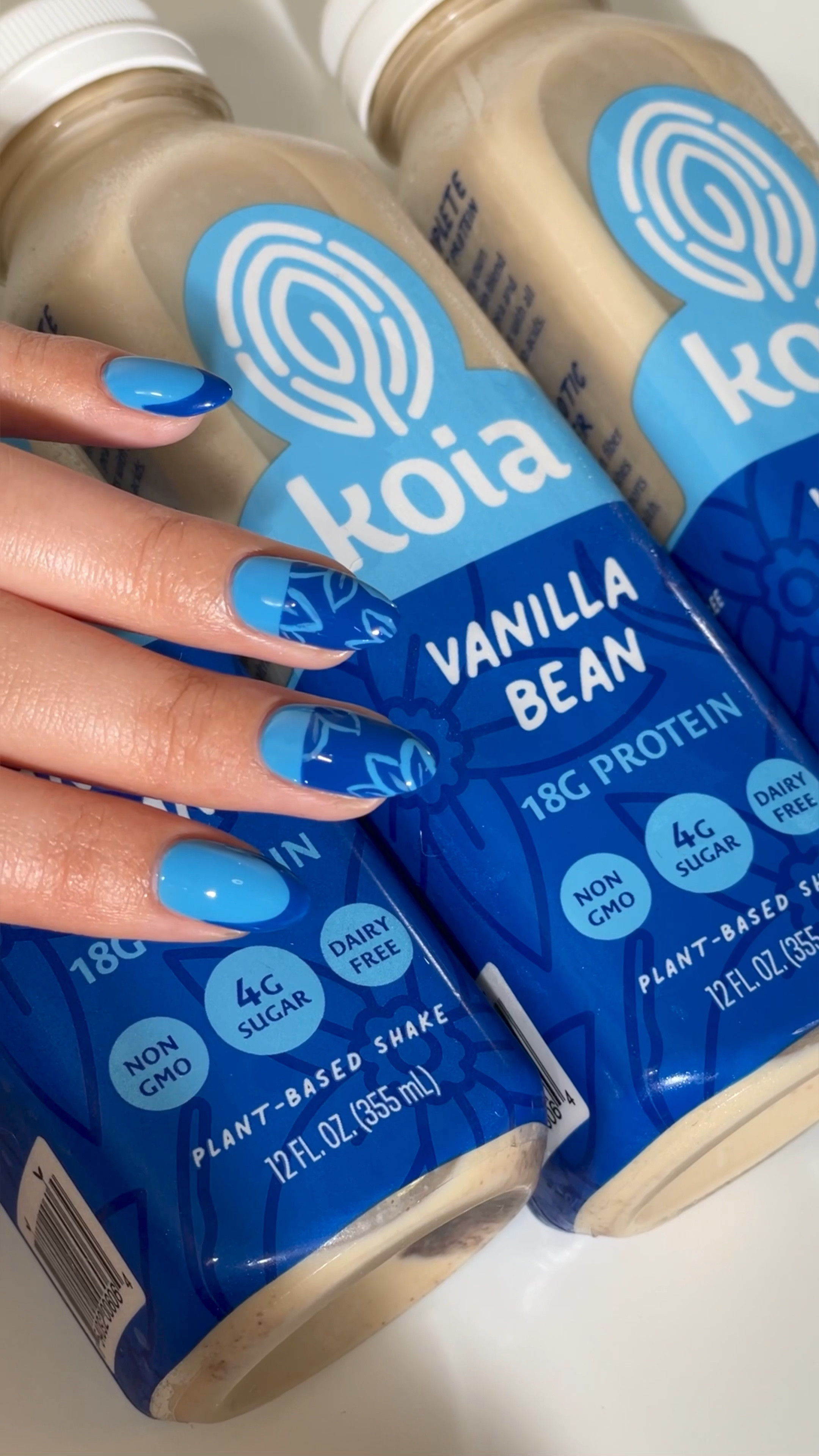 Matching my nails to my favorite high-protein, plant-based, low-sugar drink,  Koia! 💙🤍 I’ve been really pushing myself in my workouts recently, and these drinks have been the perfect post-workout & recovery treat 😋💪🏼

#LTKVideo #LTKbeauty
