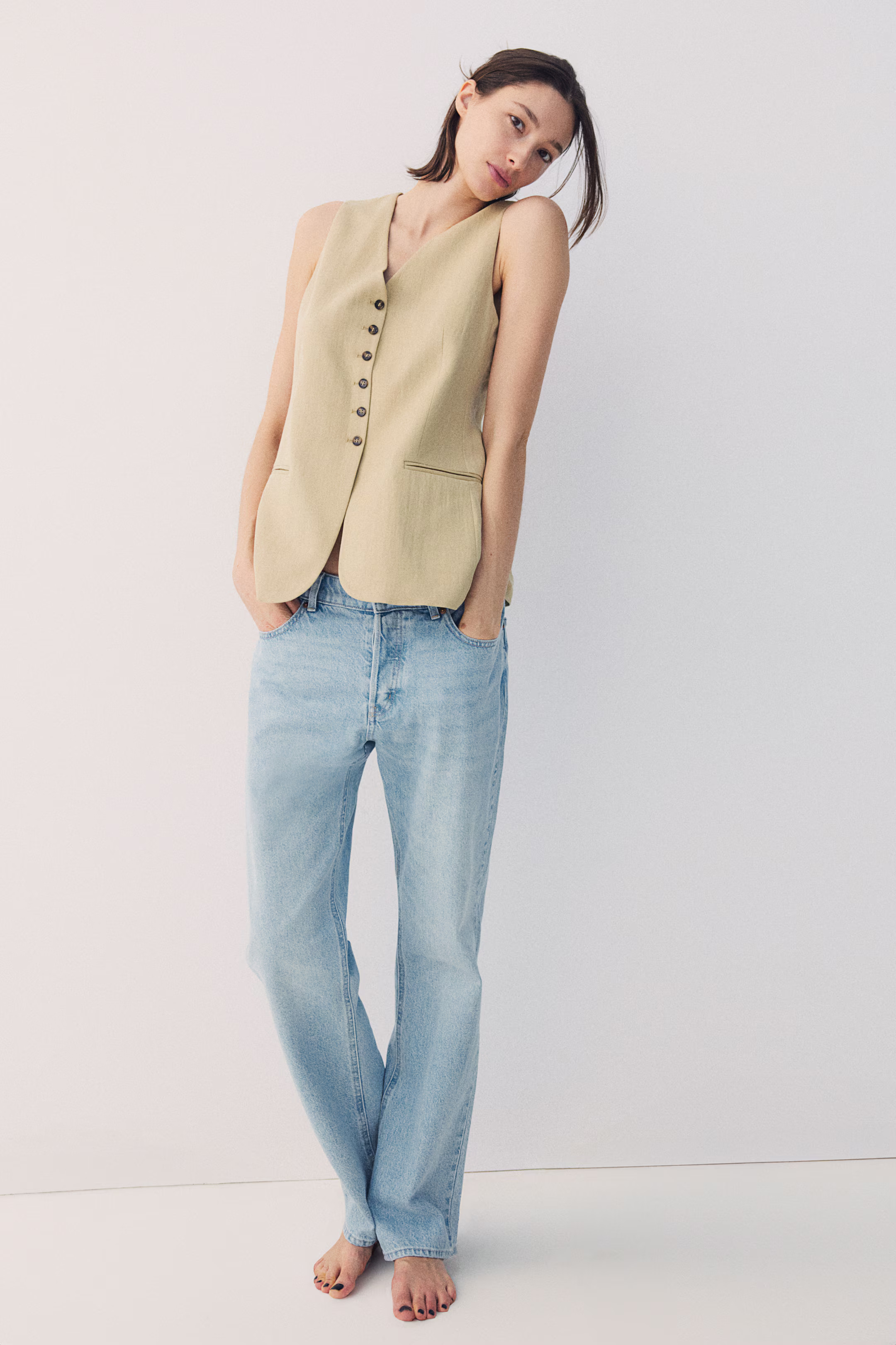 Straight High Jeans - Hoher Bund - Lang - Helles Denimblau - Ladies | H&M AT | H&M (DE, AT, CH, NL, FI)