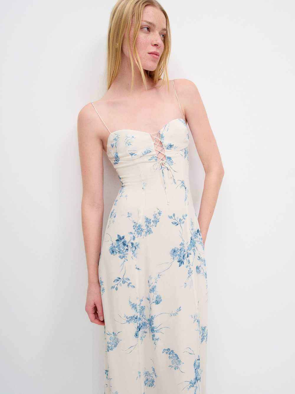 Emely Dress | Reformation (Global)