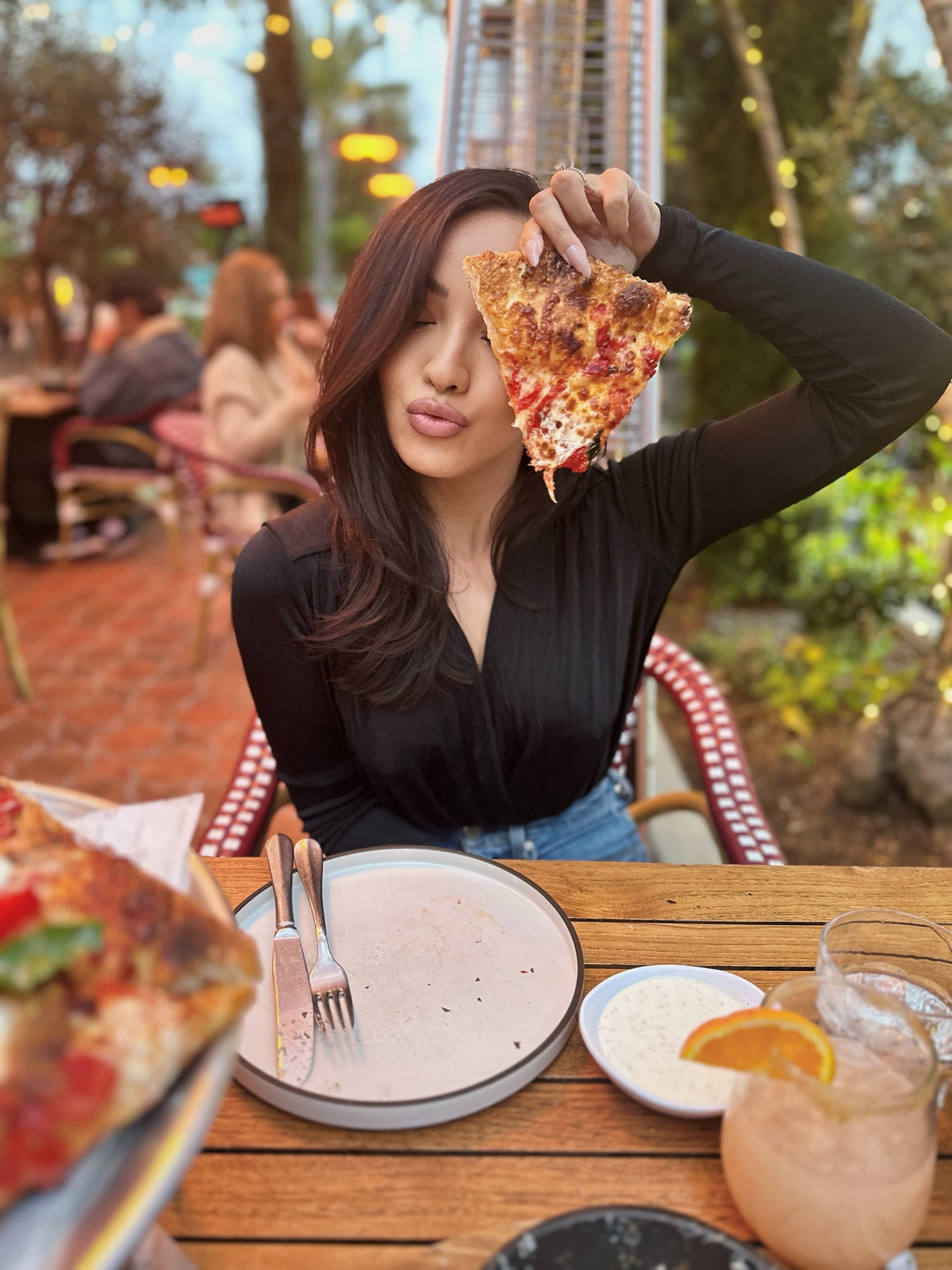 Casual pizza date outfit 🍕 