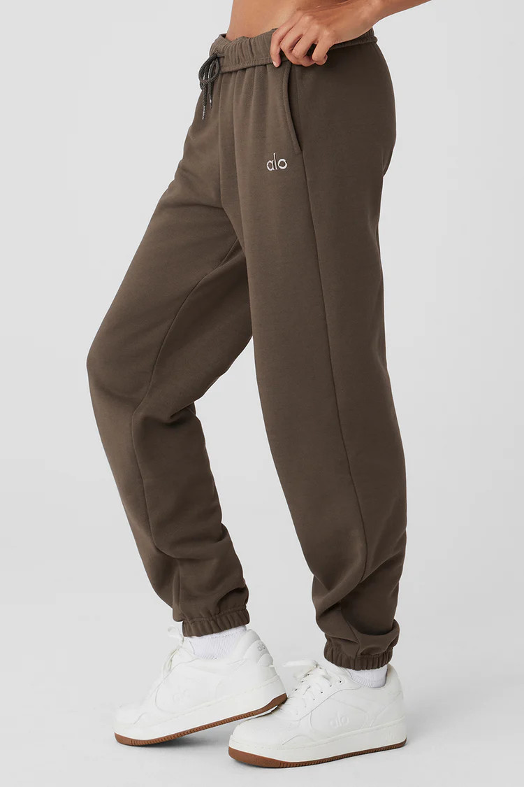 Accolade Sweatpant | Alo Yoga (US)
