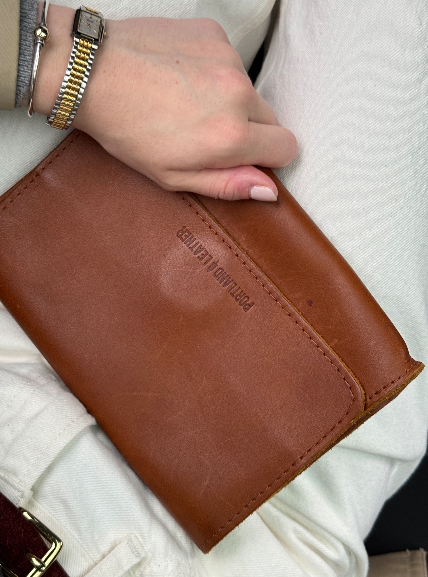 I really am loving these bags from Portland leather goods - this is a crossbody that I turned into a clutch and it’s so perfect for a casual bag 🤍

#LTKgrwm #LTKootd